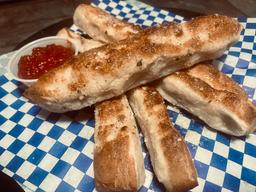 Poker's GarlicParmesan  Bread sticks